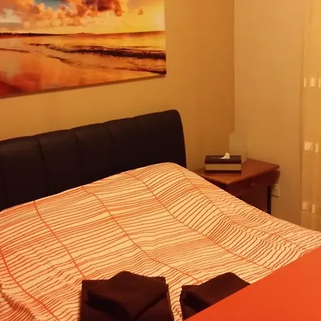 Honey Apartment